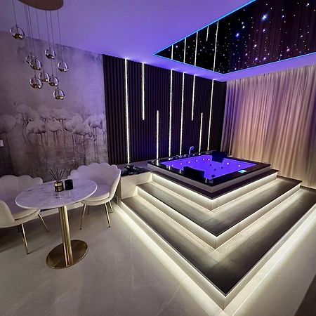 Masarska 8 Vip Apartamenty Jacuzzi Kraków Exteriör bild