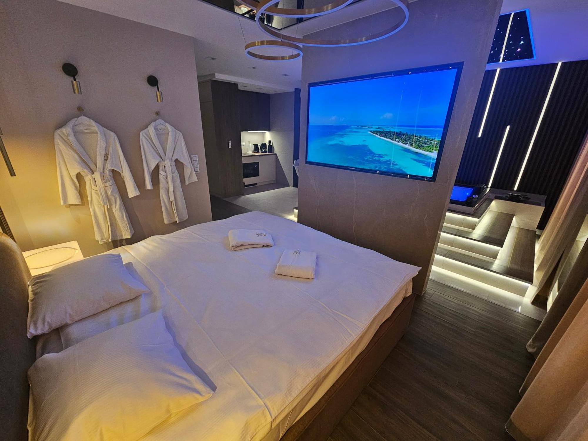 Masarska 8 Vip Apartamenty Jacuzzi Kraków Exteriör bild