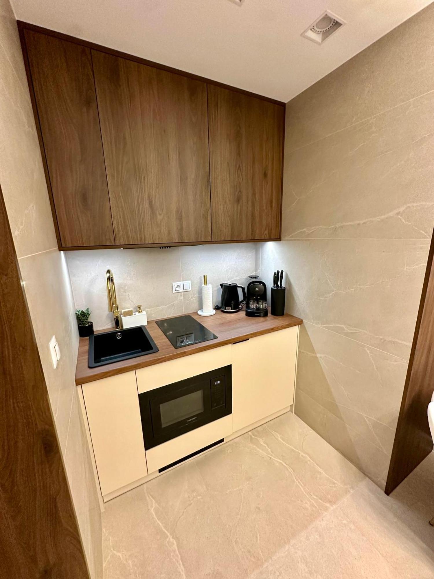 Masarska 8 Vip Apartamenty Jacuzzi Kraków Exteriör bild